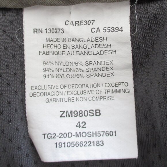 Wrangler authentics Mens Gray Stretch Active 7-pocket Cargo Short Pant- Size 42W - Picture 3 of 3